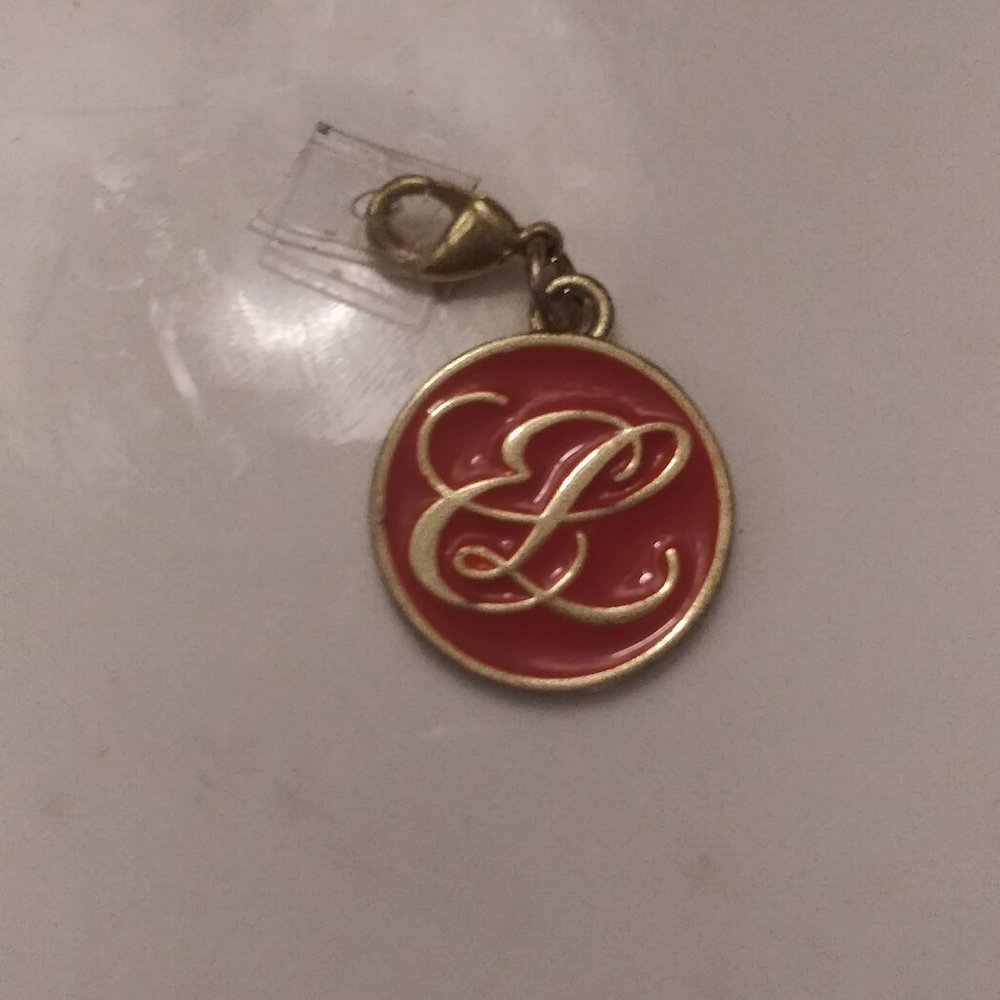 Estee Lauder  Valentine Charm